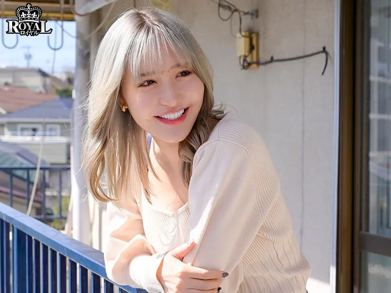 Người mình thích chị nhà đối diện, thanh niên làm liều nhìn trộm và bị bắt gặp